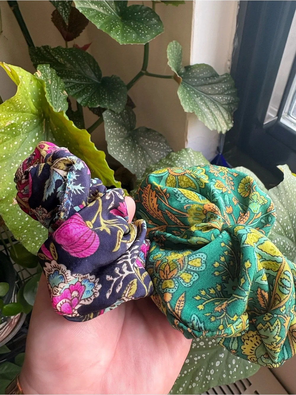 Gardenbelle scrunchies